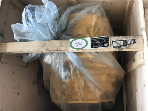 變速箱總成